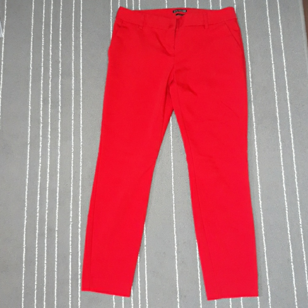 Ankle pants